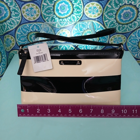Kate Spade Penn Valley Amy Crossbody Bag - Picture 3 of 11